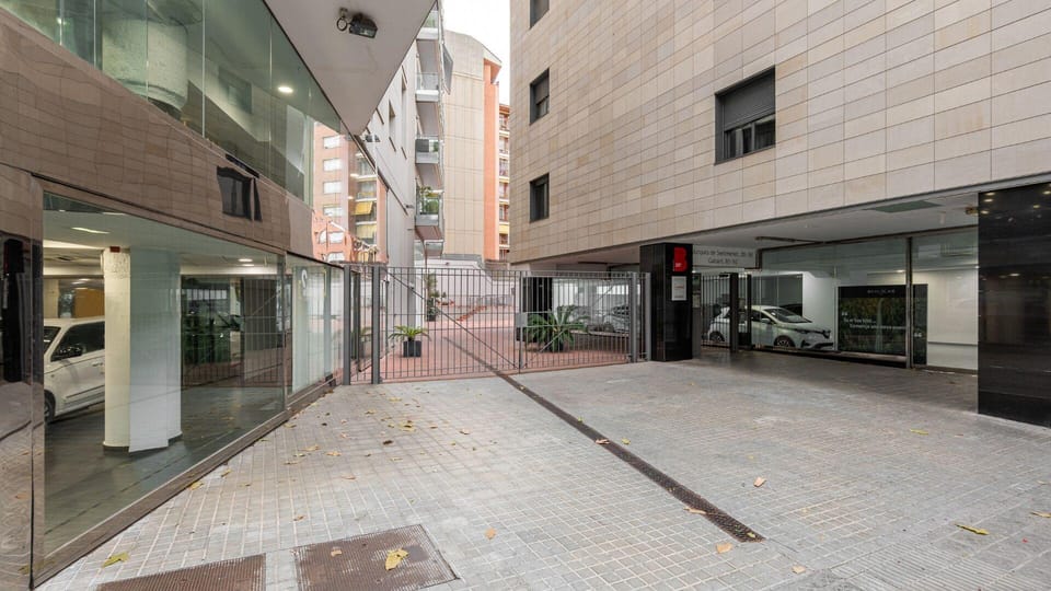 Les Corts Apartments By Olala Homes Hotel in Barcelona