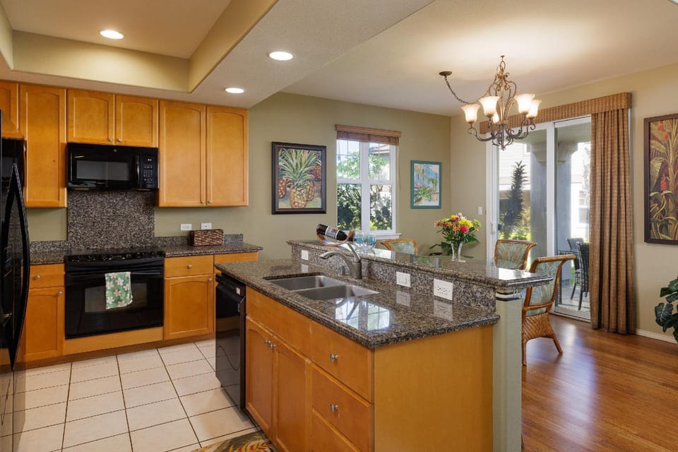 Waikoloa Colony Villas Resort by KBM Hotel in Puako