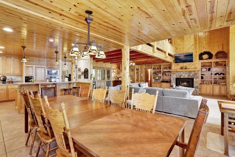 Eagle Point Lake House #2471 Hotel in Big Bear