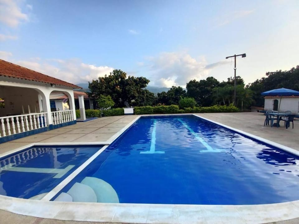 Sede campestre PEÑA NEGRA Hotel in Cundinamarca, Colombia