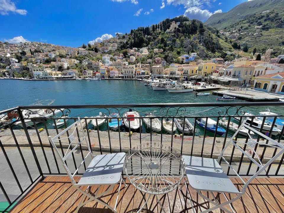 Seafront - Harbour view Nikolakis Hotel in Muğla Province