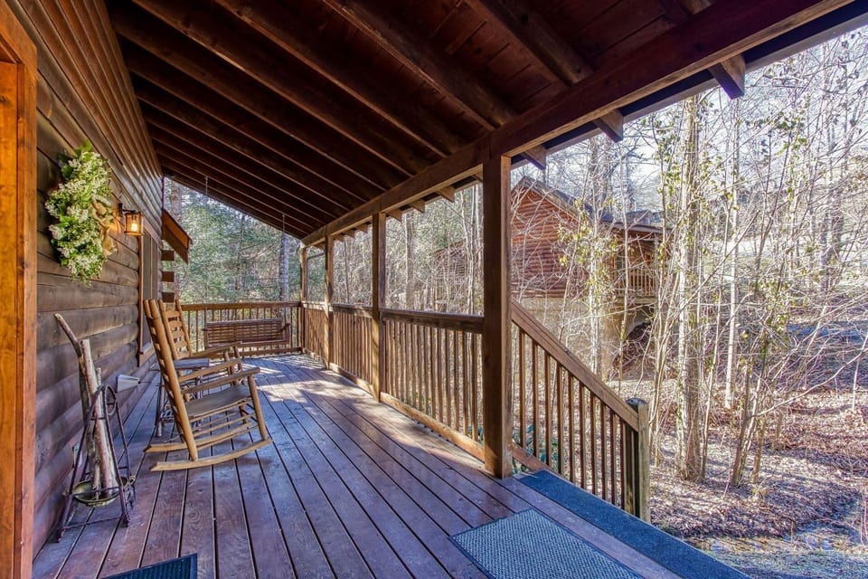Er260- Magical Moments Great Location- Close To Town 1 Bedroom Cabin by RedAwning Hotel in Pigeon Forge