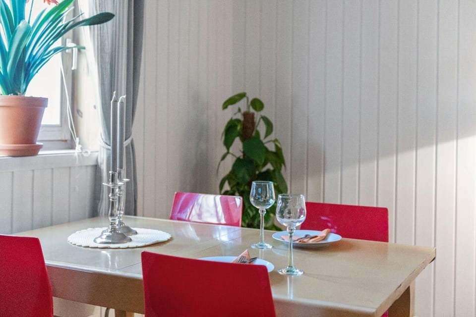 Krokenskogen Hotel in Viken, Norway