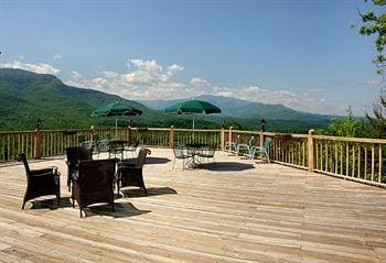 Deer Ridge Mountain Resort by Jackson Mountain Rentals Hotel in Pittman Center