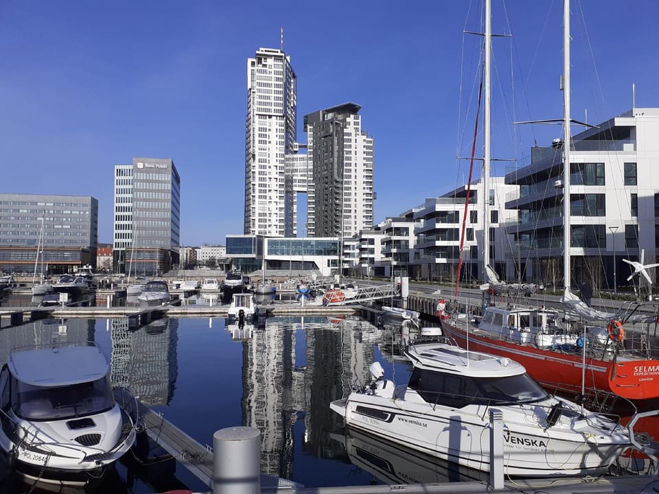 IRS ROYAL APARTMENTS- IRS Yacht Park Hotel in Pomeranian Voivodeship