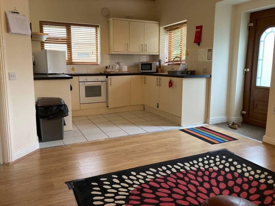 1-bedroom Ground Floor Near Rugby School Hotel in Rugby