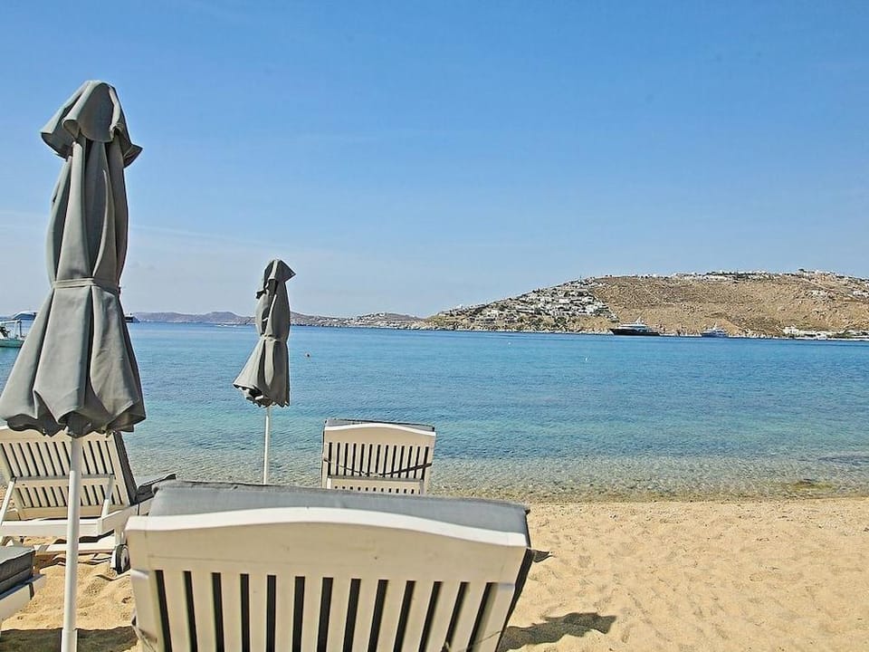 Maganos Suites Hotel in Decentralized Administration of the Aegean
