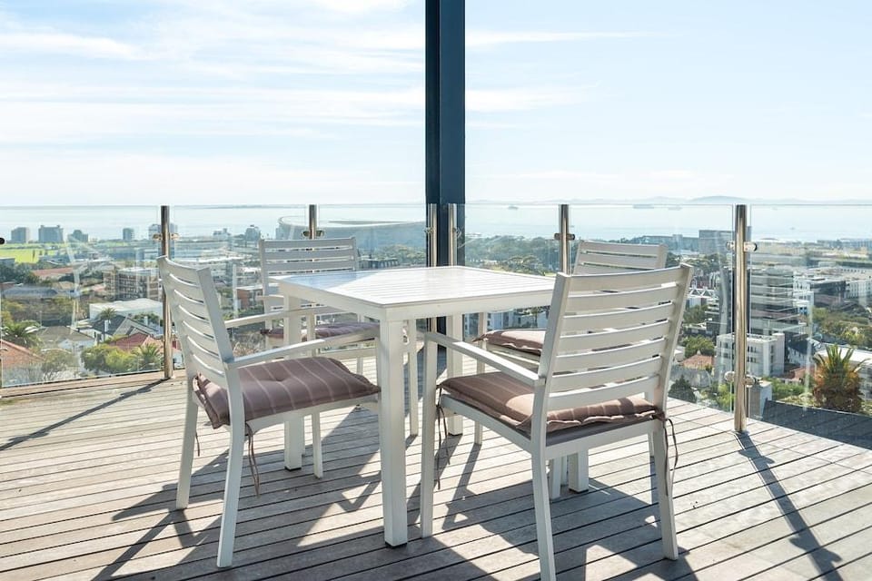 High Level 1 Hotel in Cape Town
