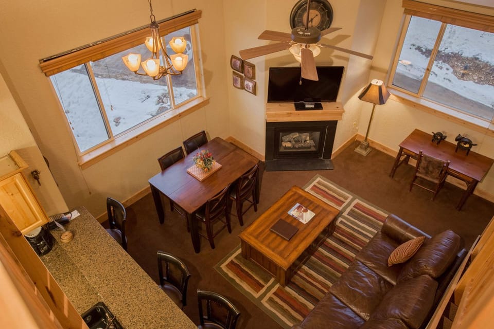 Canyons Village Location Oversized Deck Off by RedAwning - Save 20% on 7+ Nights! Hotel in Wasatch County