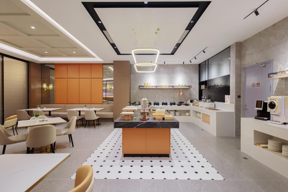 Home Inn Plus - Fengtai County Government Binhe Avenue Branch Hotel in Jiangsu
