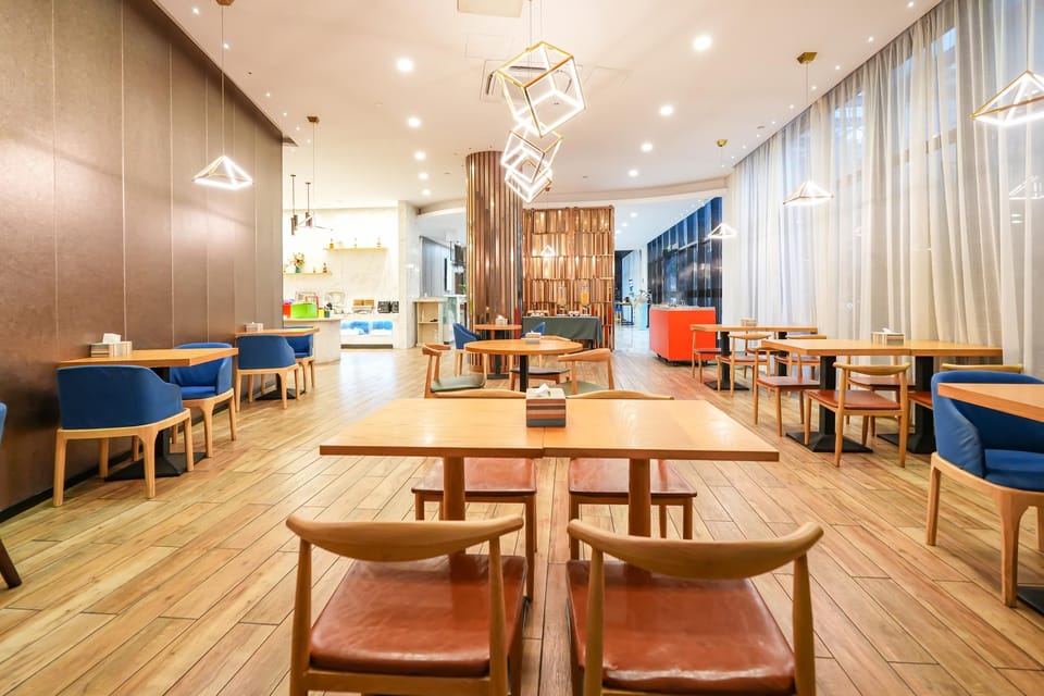 Ease Hotel - Nanjing Xinjiekou Zhangfuyuan Subway Station Hotel in Nanjing