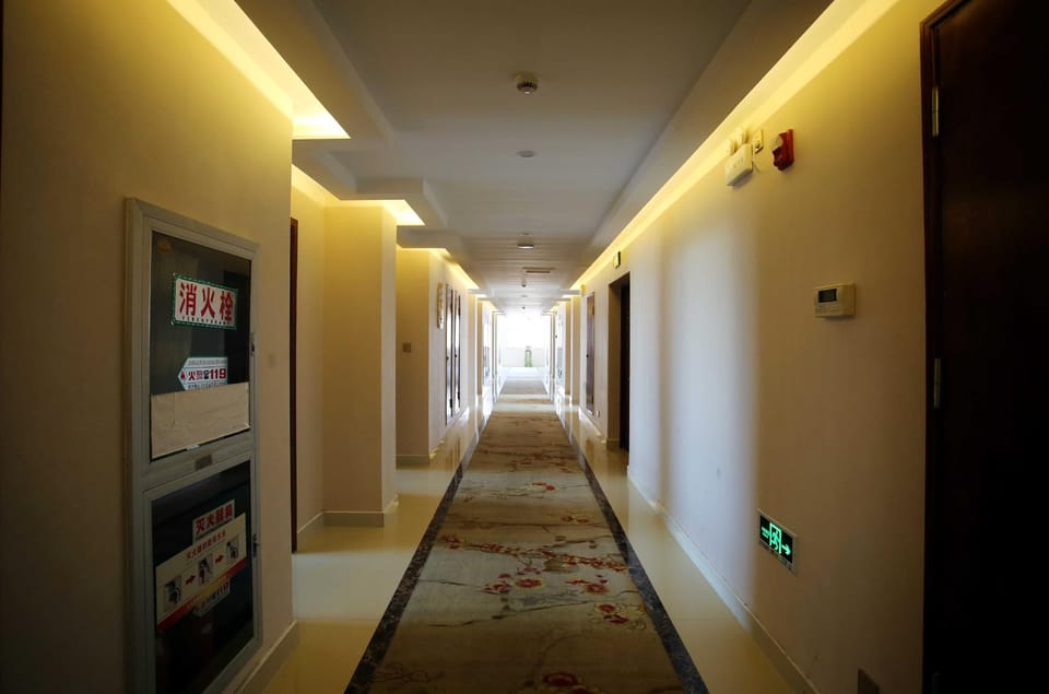 Ease Hotel - Liyang Shezhu Xingye Street Hotel in Jiangsu
