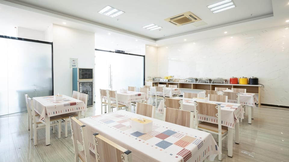 Ease Hotel - Suqian Wuyue Plaza Hotel in Jiangsu