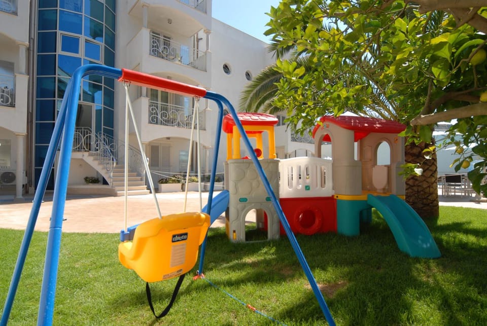 Residence Costa Smeralda Apartment hotel in Grottammare