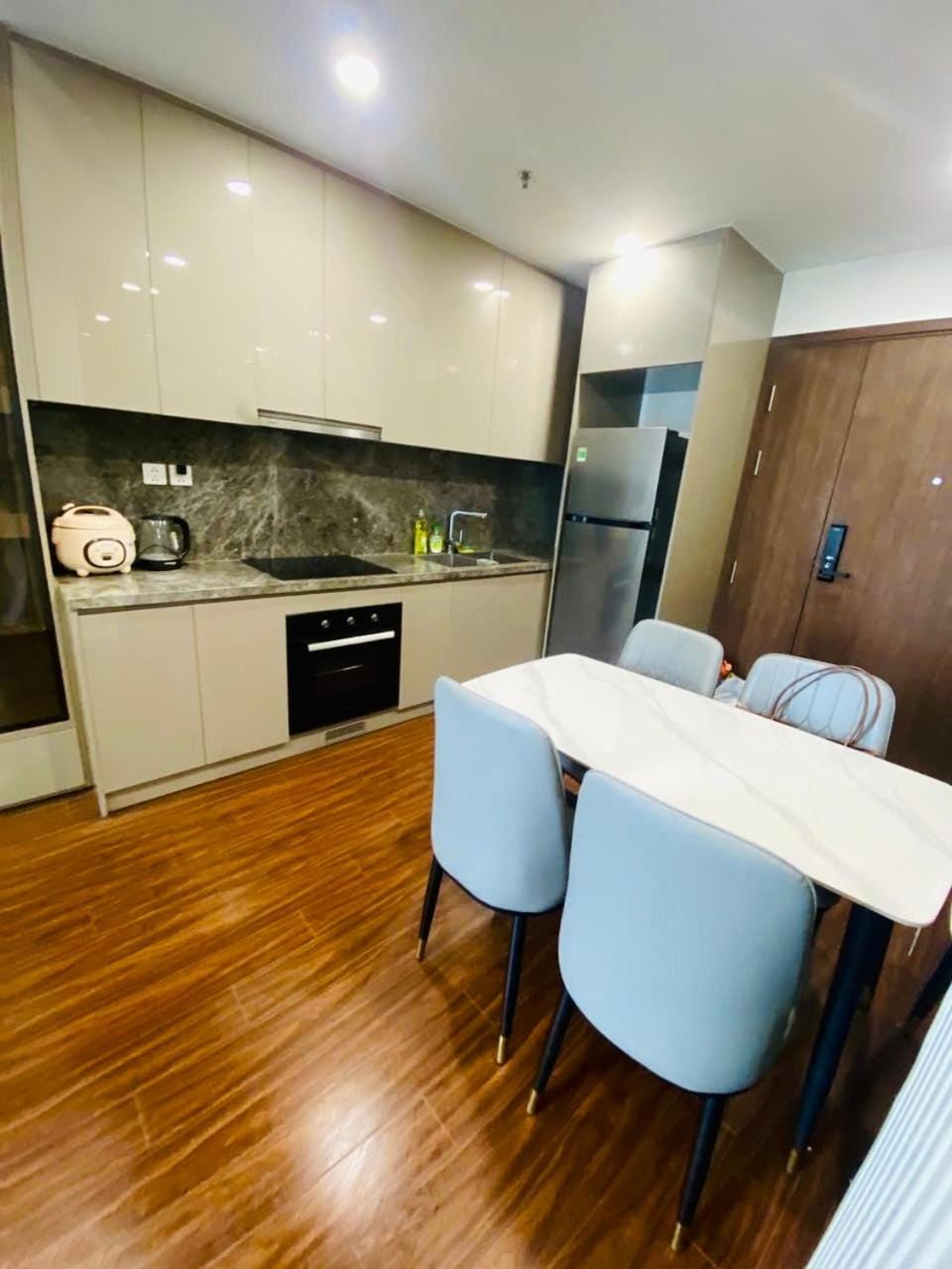 CPS Apartment at Masteri Waterfront Hotel in Hanoi