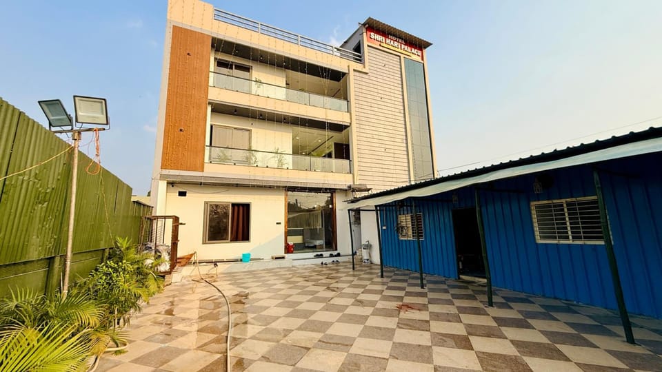 Hotel Shree Hari Palace Hotel in India