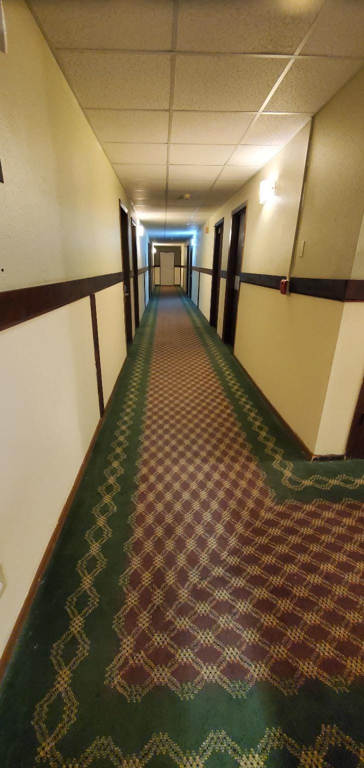 EconoLux Inn Hotel in Minnesota