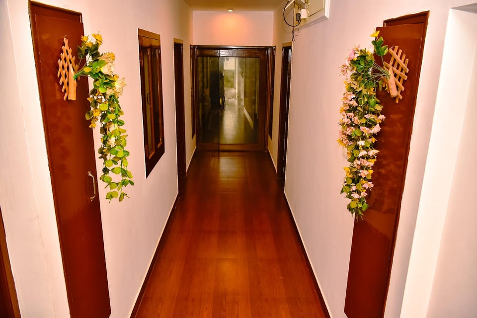 KSR Elite Hotel in Kodaikanal