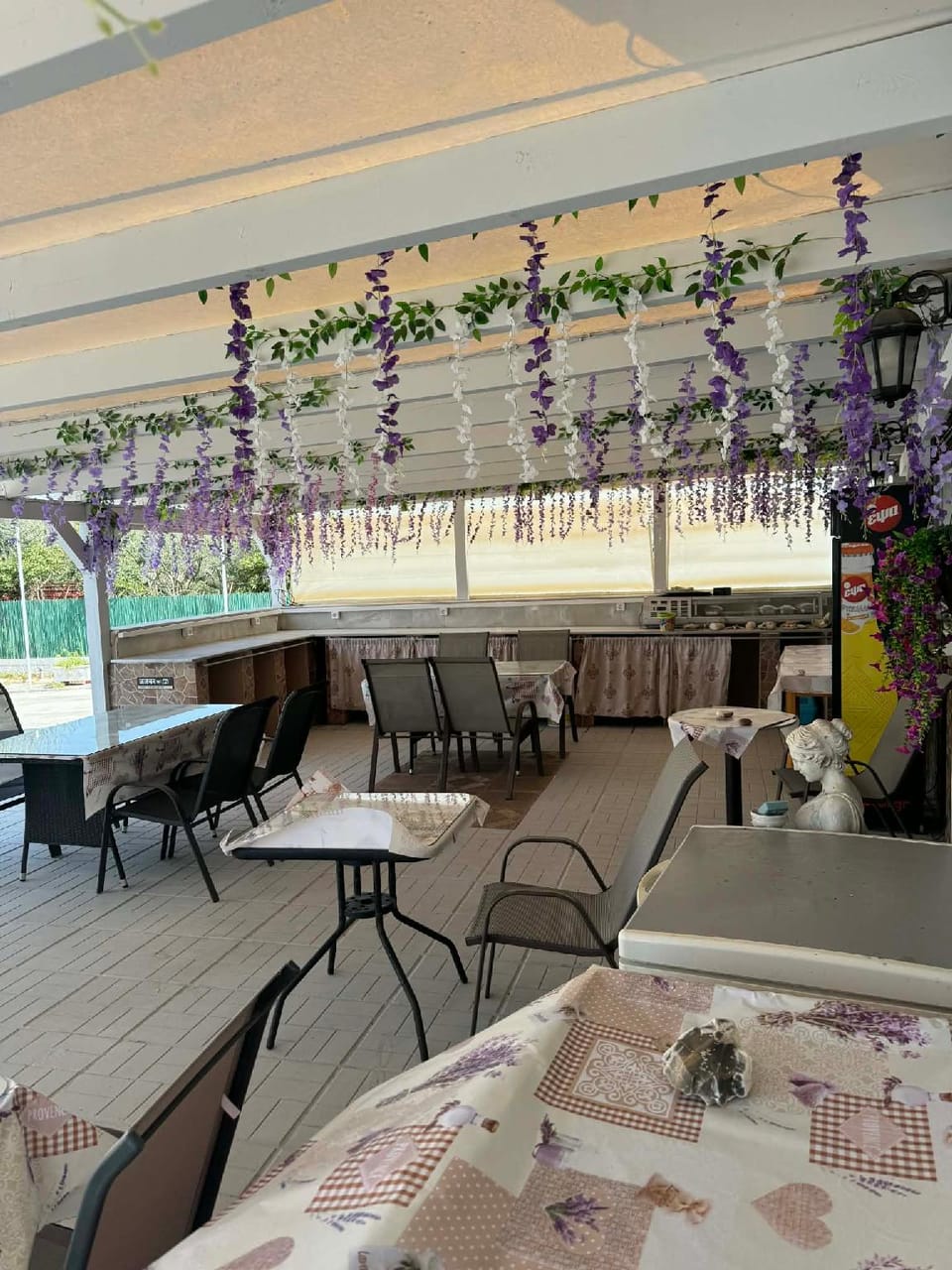 Bar/lounge