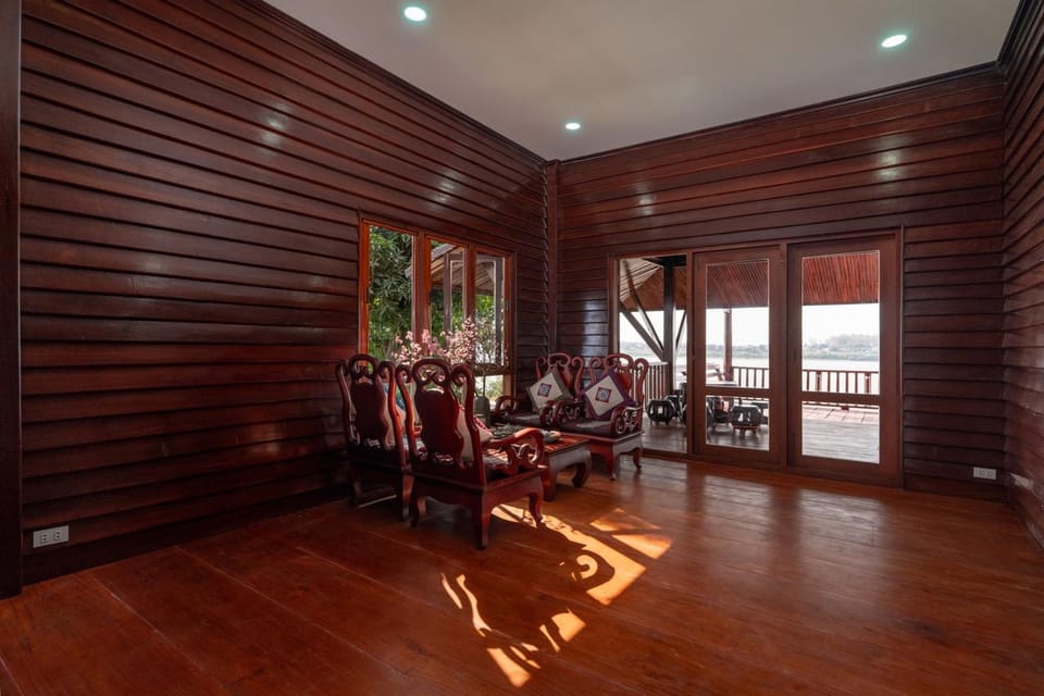 Amenity (Guest room)