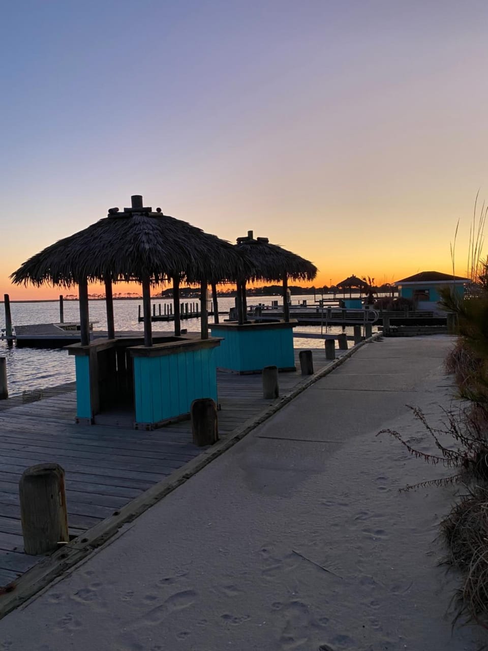 Snug Harbor Marina and Resort Hotel in Chincoteague Island
