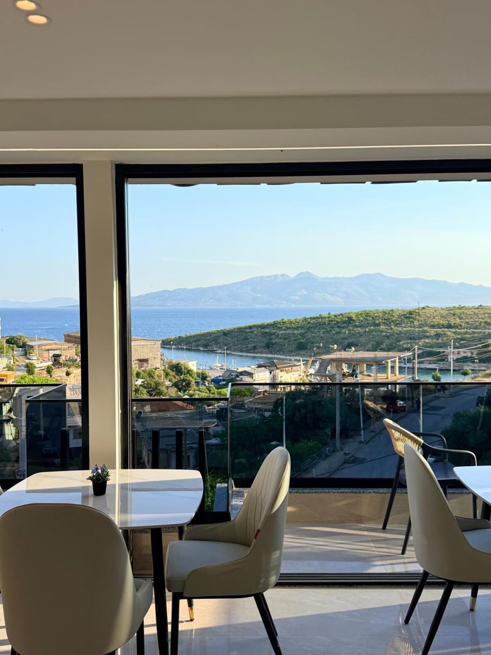 Marisol Hotel Hotel in Sarandë