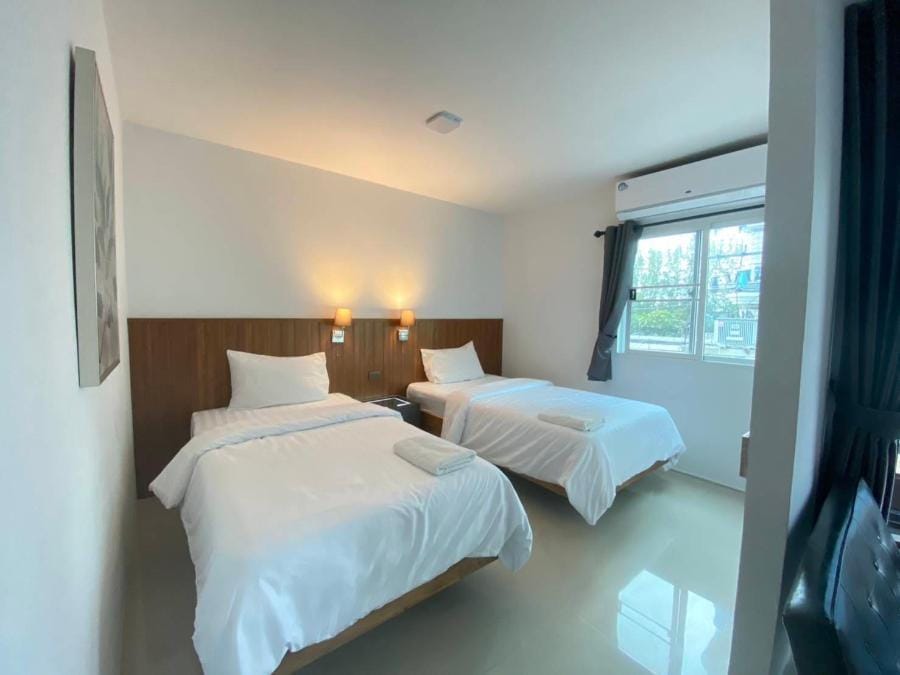 Lim Apartment Hotel in Laos