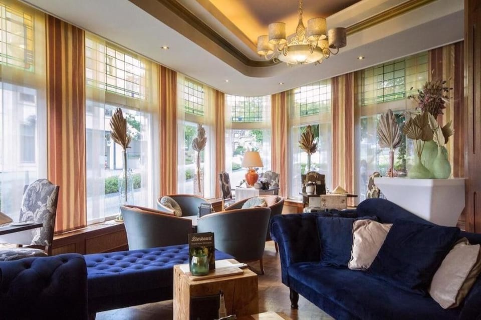 Grand Hotel Monopole Hotel in Limburg (province)