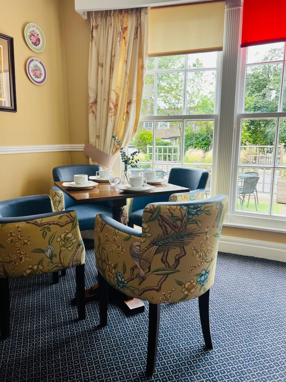 Crown & Cushion Hotel Hotel in Chipping Norton