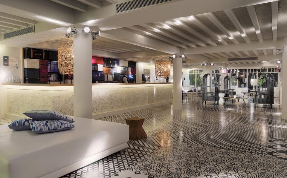 Boutique Hotel H10 Big Sur - Adults Only Hotel in Los Cristianos