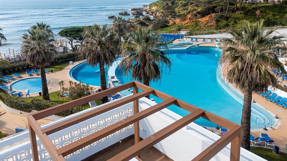 Monicca Collection Oura View Suites Hotel in Albufeira