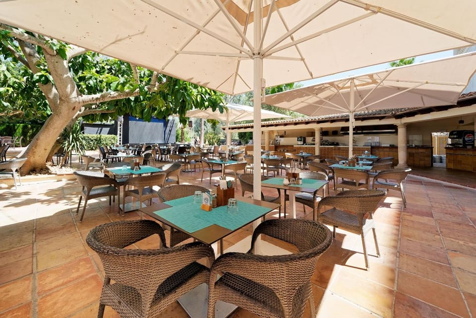 R2 Lago Playa Park Hotel in Cala Ratjada