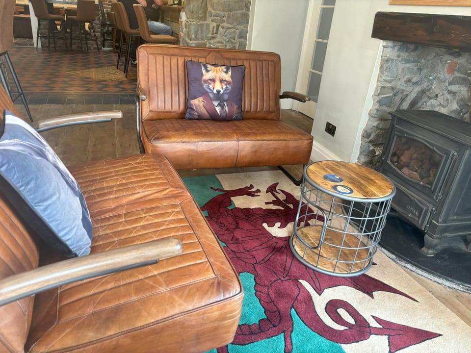 Feathers Hotel Bar and Restaurant Hotel in Wales