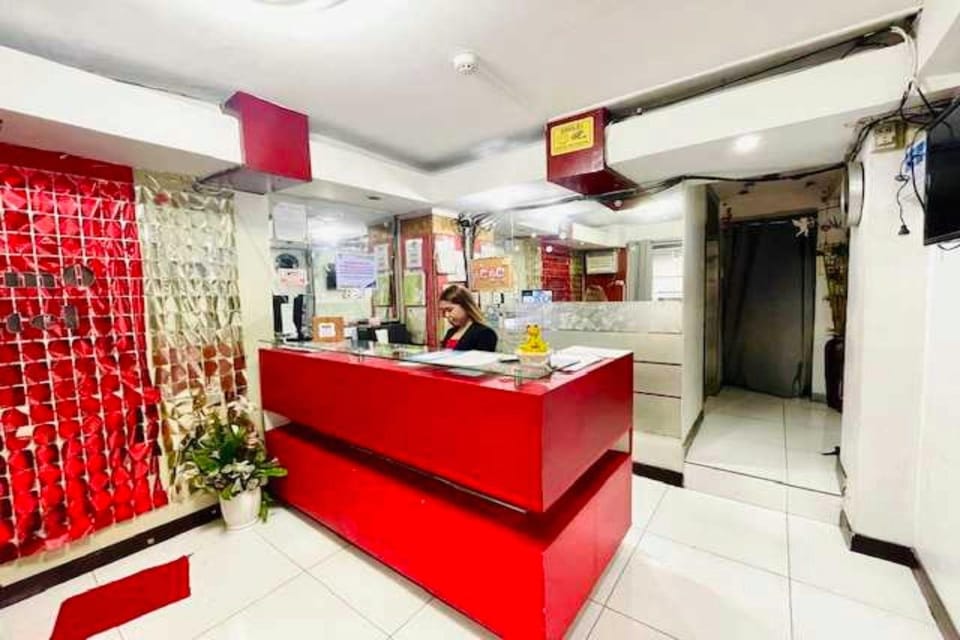 Cosmo Hotel - Kamuning Hotel in Quezon City