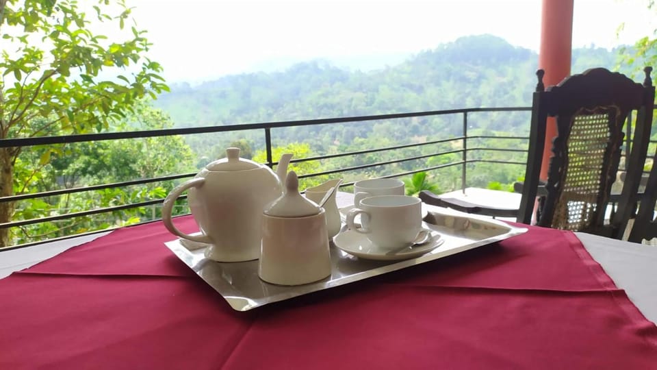 Mount Crest Inn Hotel in Southern Province