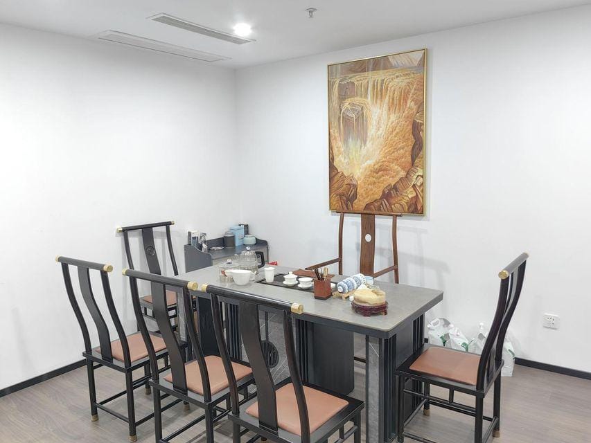 GIORGIO MORANDI HOTEL Hotel in Shandong