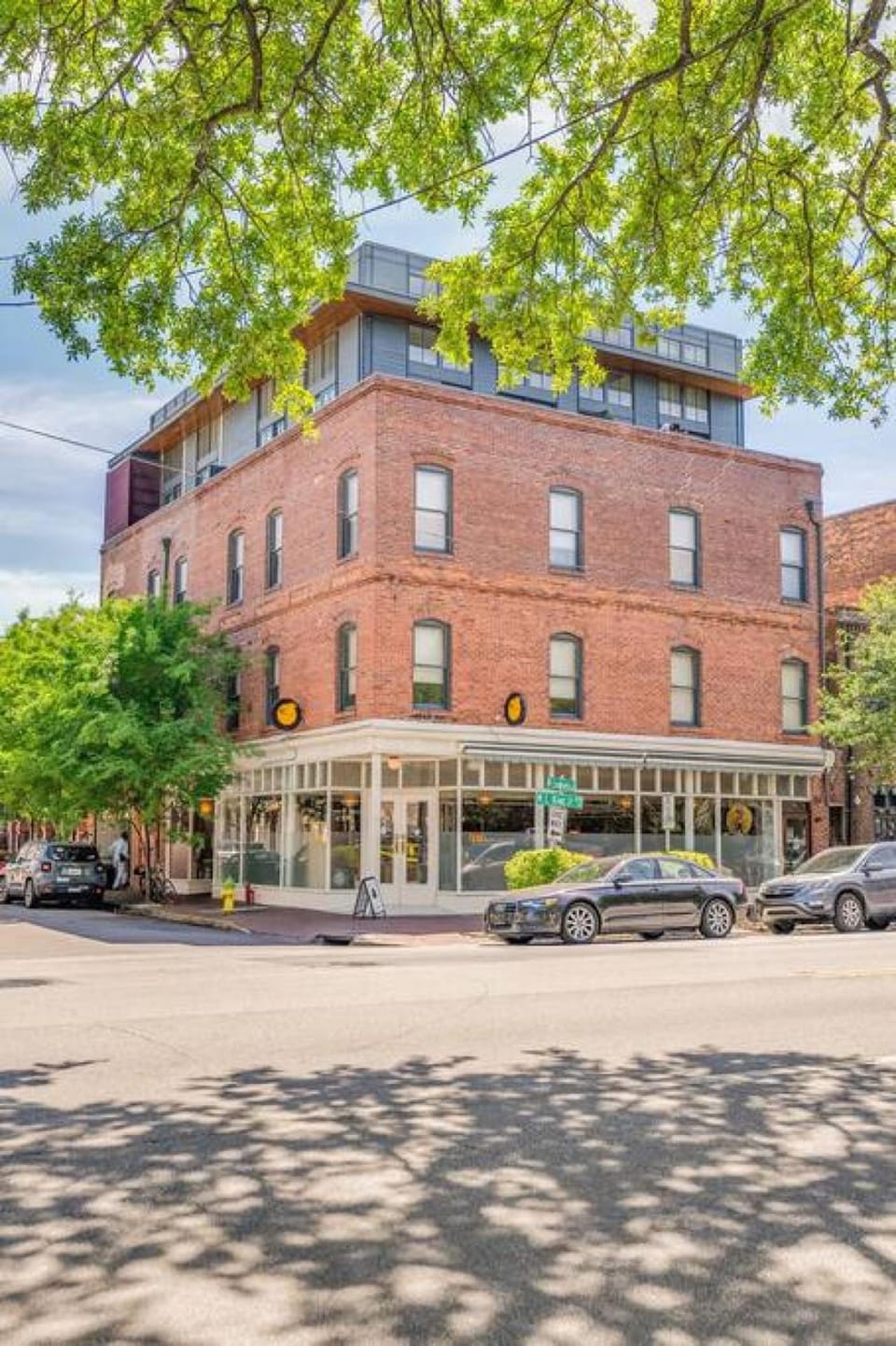 The Windrose Apartment hotel in Savannah