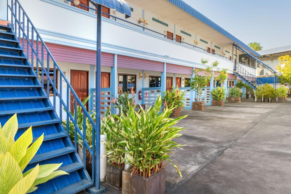 Chaorua Hotel Hotel in Chon Buri Changwat