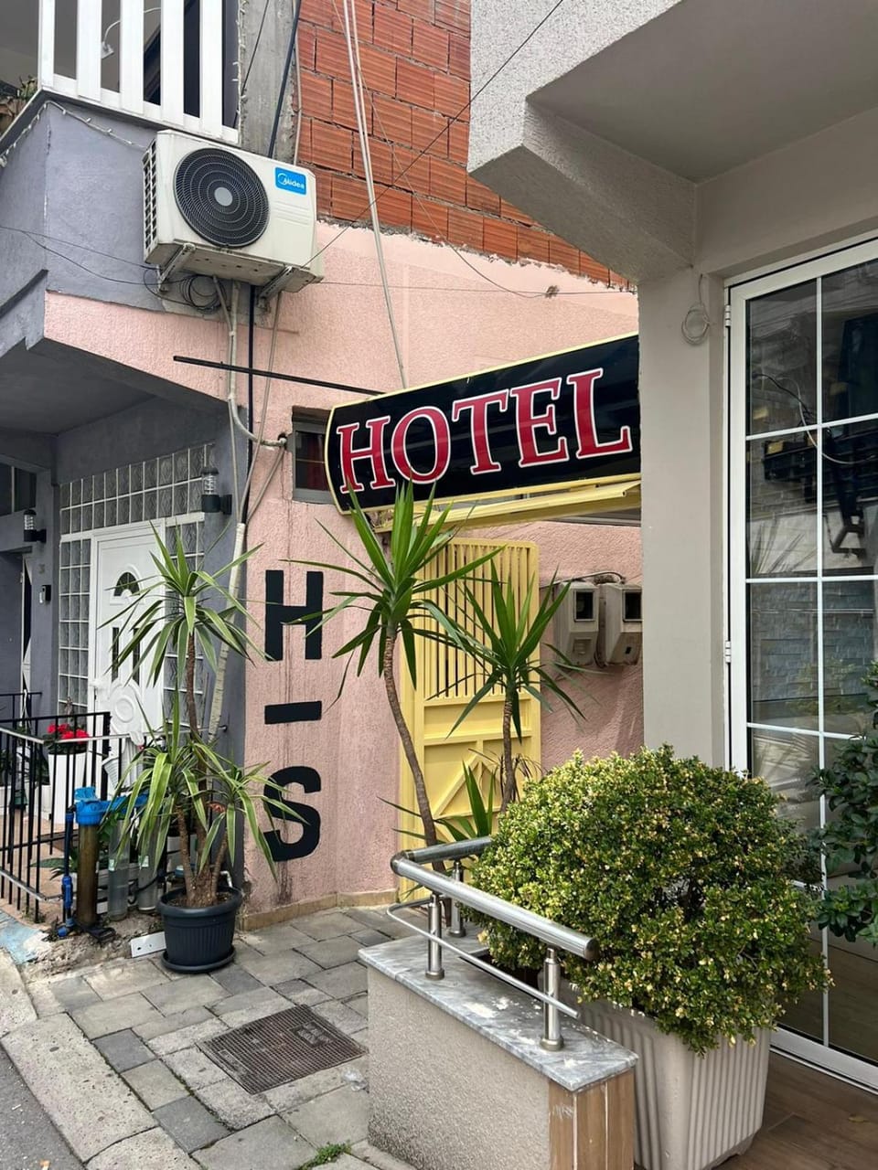 Hotel Lura Hotel in Tirana