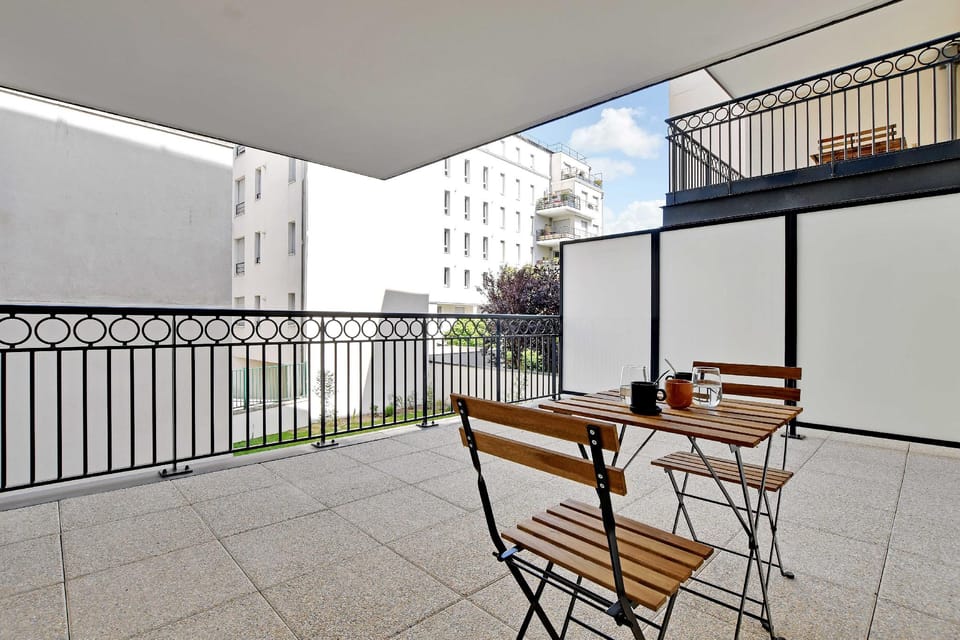 Elegant Appt - 1BDR/4P - Near Paris & La Défense Hotel in Puteaux