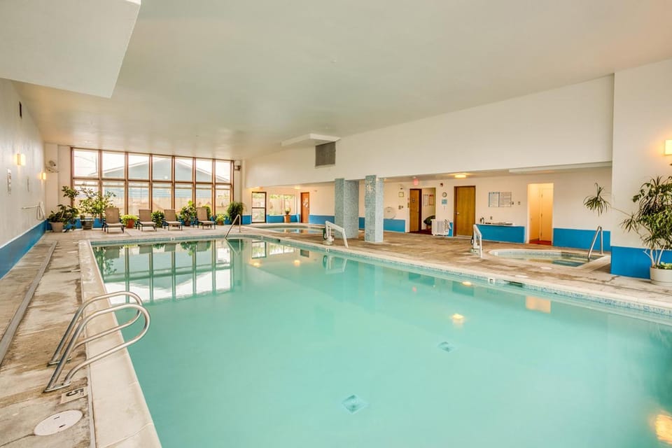 Adobe Resort Hotel in Yachats