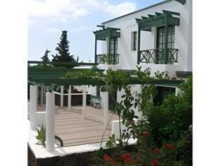 Apartamentos Guacimeta Apartment hotel in Puerto del Carmen