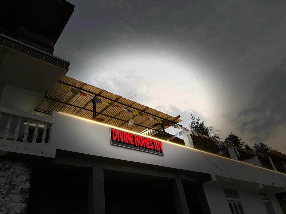 Divine Homestay Dirang  Hotel in India
