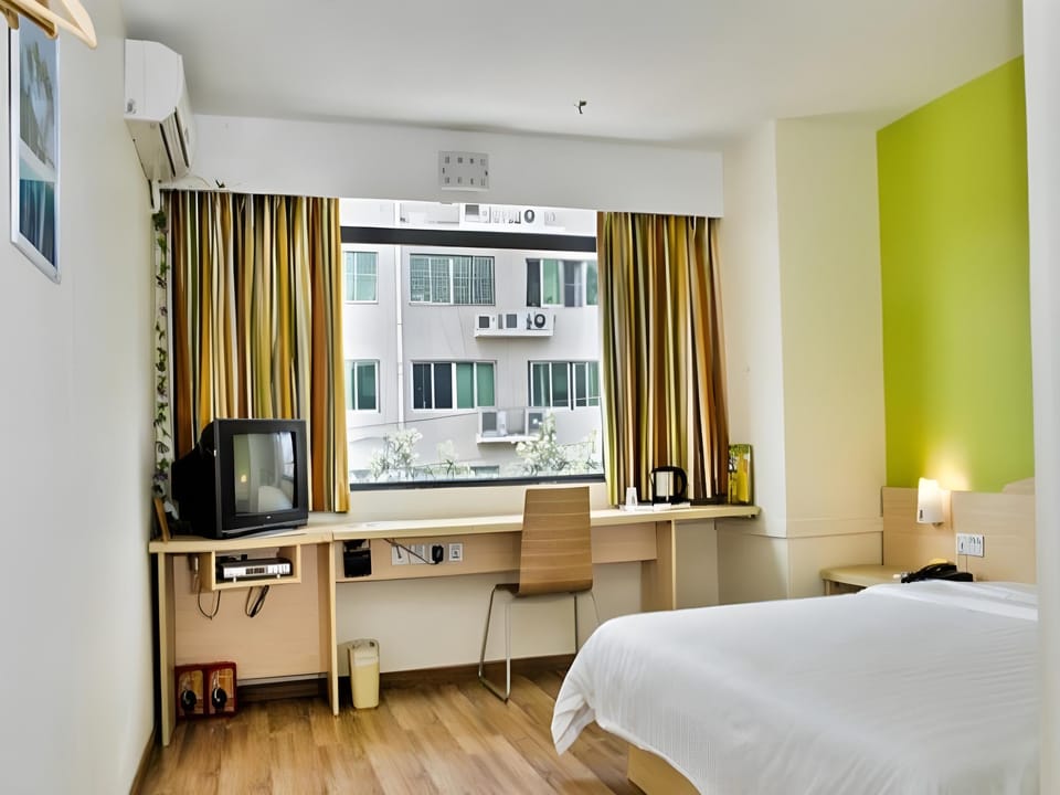 7 Days Inn Guangzhou Tianhe Tangxia Junjing Park Hotel in Guangzhou