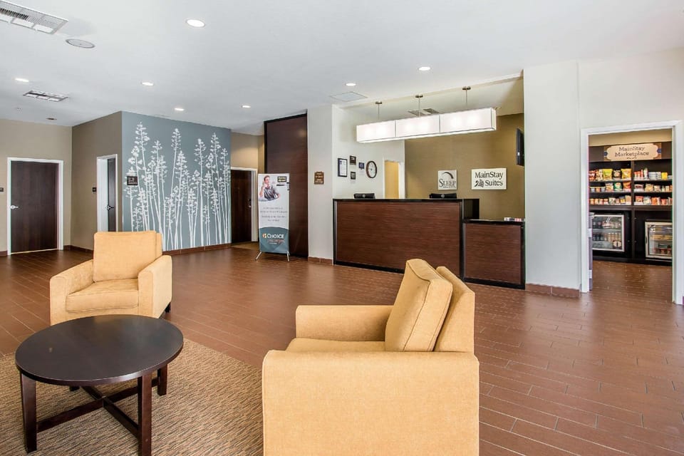 Sleep Inn & Suites Meridian - Bonita Lakes Hotel in Meridian
