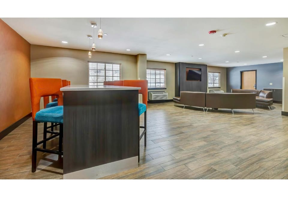 Studio 6  Lenexa, KS - Overland Park Hotel in Lenexa
