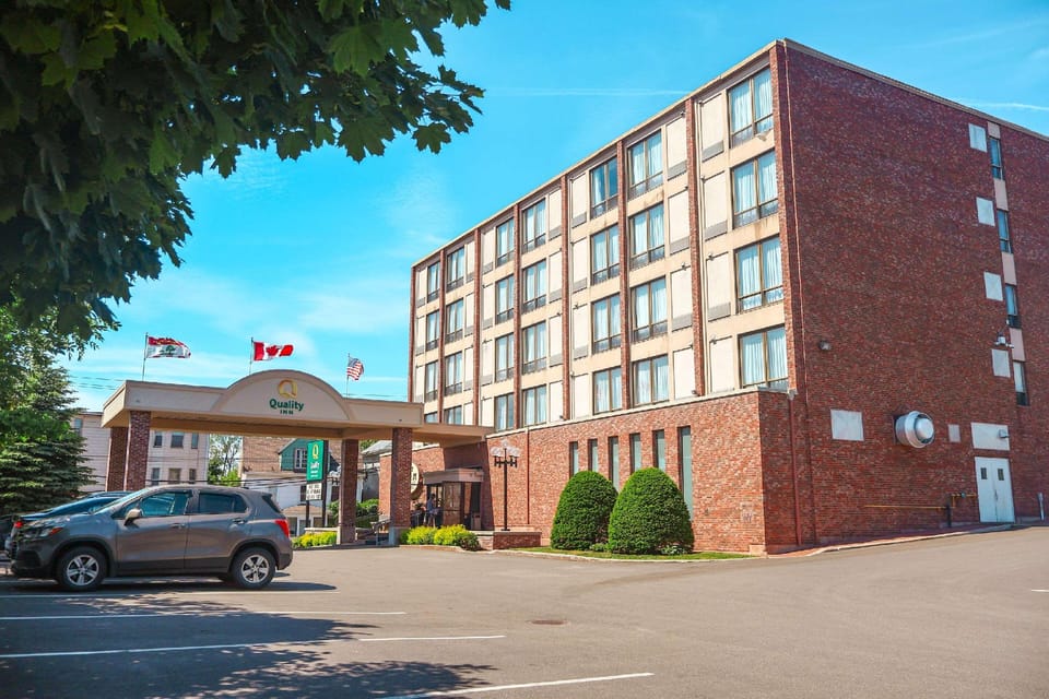 Quality Inn & Suites Downtown Hotel in Charlottetown