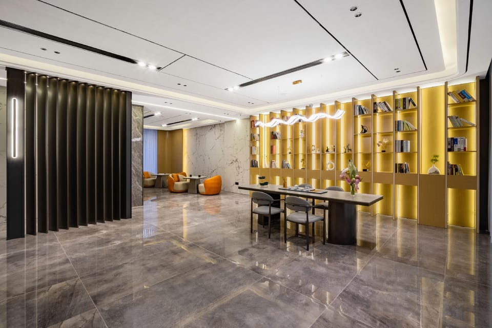 Hengnuo Fashion Hotel (Hengdian Dream Valley Branch) Hotel in Zhejiang