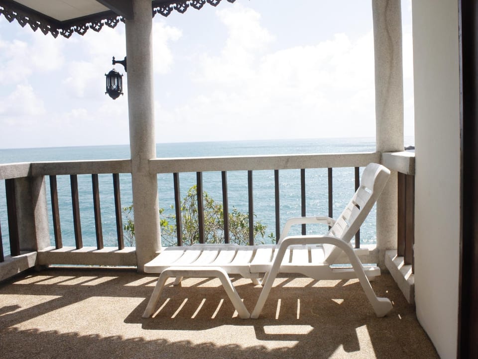 Coral Cove Resort Apartment hotel in Ko Samui