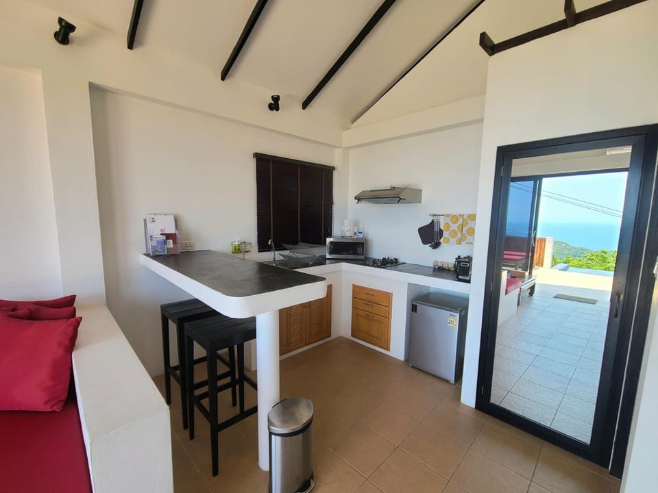 Karo Villas Resort in Ko Tao